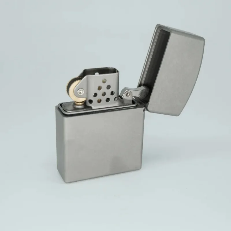 Zorro New titanium alloy shell - Lighter Insert Zippo 评论和价格