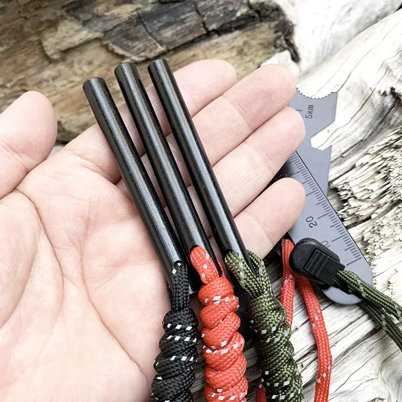 Bear Grylls Fire Starter Outdo - Ferro Rod Striker 评论和价格